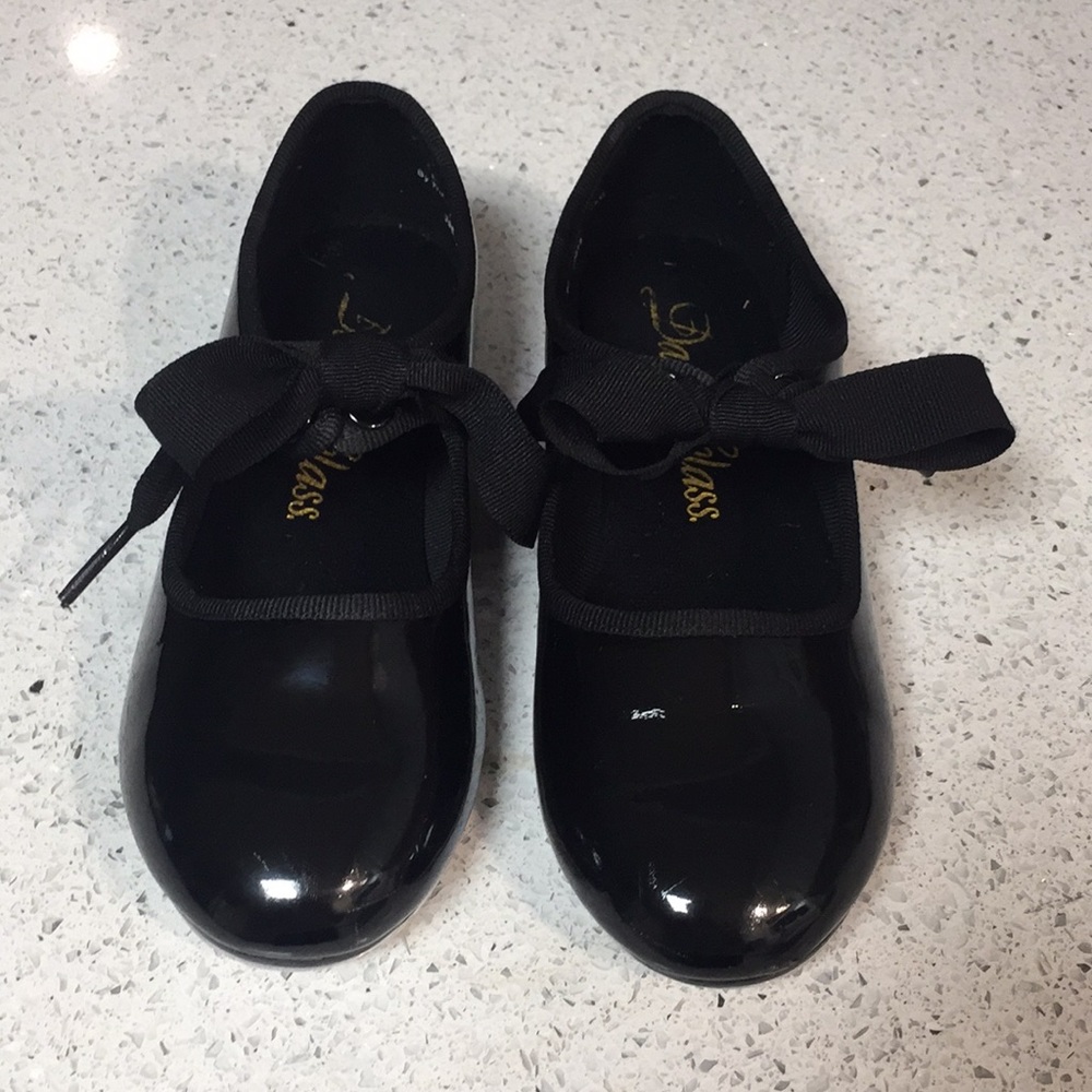Dance Class “Tap Shoes” - girls size 12 - Picture 2 of 8